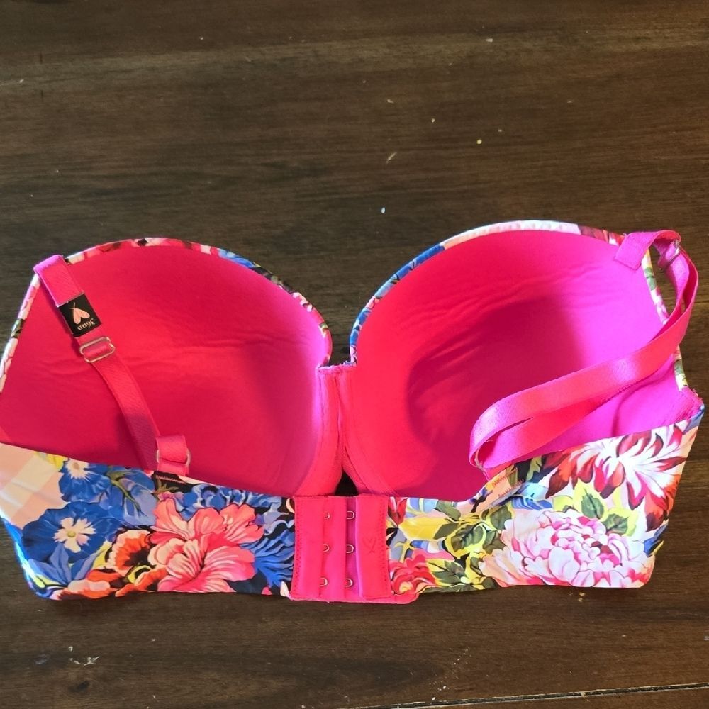 Victoria's Secret x Mary Katrantzou Bra 36DD - Picture 3 of 4